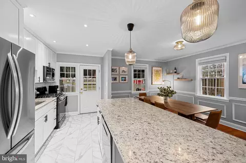 301 Overbrook Rd, Baltimore, MD 21212 photo 11