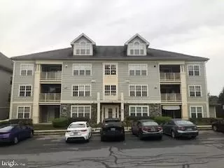 8809 Stone Ridge Cir #204, Pikesville, MD 21208