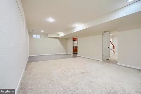 Living - 5908 Gambrill Cir, White Marsh, MD 21162 photo 7 of 7