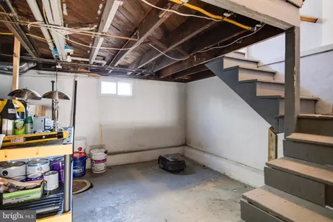 Entry Way - 2513 Wagner Ave, Sparrows Point, MD 21219 photo 1 of 1