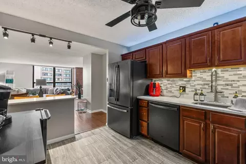 205 E Joppa Rd #708, Towson, MD 21286 photo 16