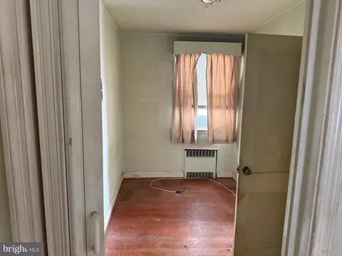 Entry Way - 7435 Kenlea Ave, Nottingham, MD 21236 photo 1 of 2