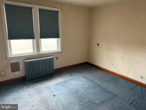 Bedroom - 7435 Kenlea Ave, Nottingham, MD 21236 photo 2 of 2