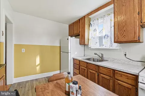 Kitchen - 2115 Smith Ave, Lansdowne, MD 21227 photo 3 of 3