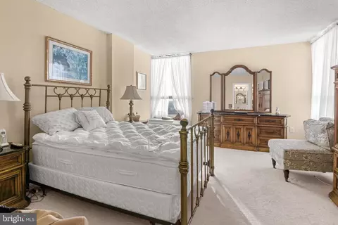 Bedroom - 205 E Joppa Rd #1706, Towson, MD 21286 photo 2 of 4