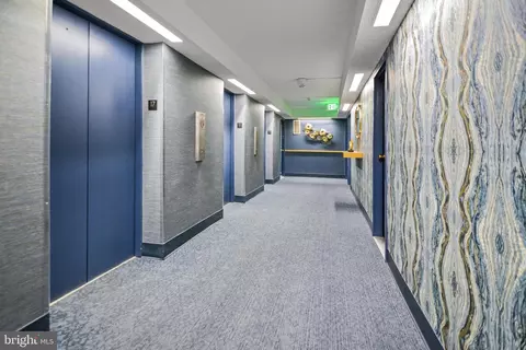 Entry Way - 205 E Joppa Rd #1706, Towson, MD 21286 photo 2 of 5