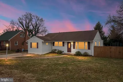 2913 Illinois Ave, Halethorpe, MD 21227