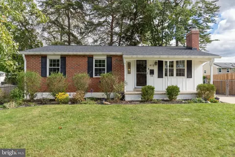 413 Bathurst Rd, Catonsville, MD 21228