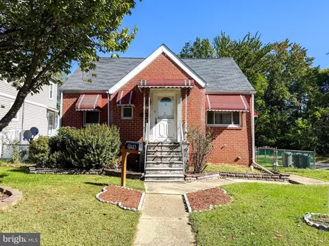 111 S Stuart St, Essex, MD 21221