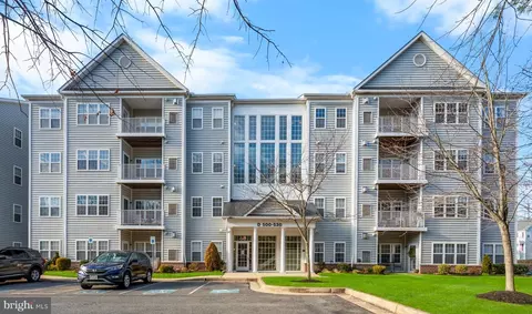 524 Hopkins Landing Dr #524, Essex, MD 21221
