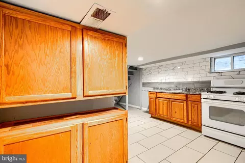 619 Northpoint Rd, Baltimore, MD 21224 photo 48