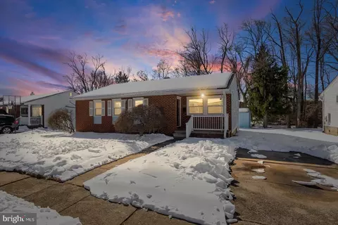 9063 Meadow Heights Rd, Randallstown, MD 21133