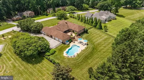 4037 Holly Knoll Dr, Glen Arm, MD 21057