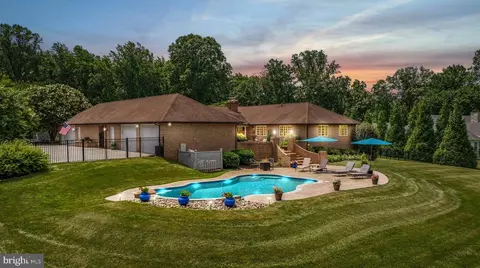 4037 Holly Knoll Dr, Glen Arm, MD 21057