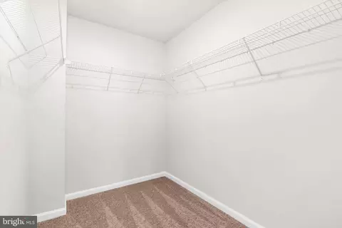 Entry Way - 8143 Bartholomew Ct, Baltimore, MD 21206 photo 4 of 9