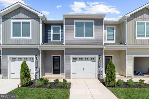 Exterior - 8143 Bartholomew Ct, Baltimore, MD 21206 photo 1 of 1