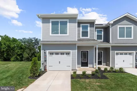 8125 Bartholomew Ct, Baltimore, MD 21206 photo 3