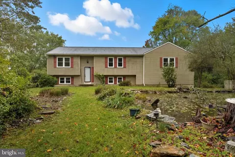 17 Mamopa Ct, Reisterstown, MD 21136