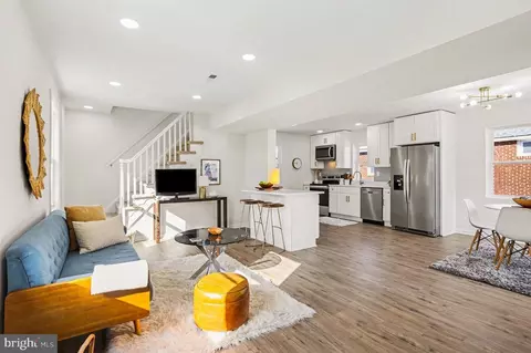 7902 Old Harford Rd, Parkville, MD 21234