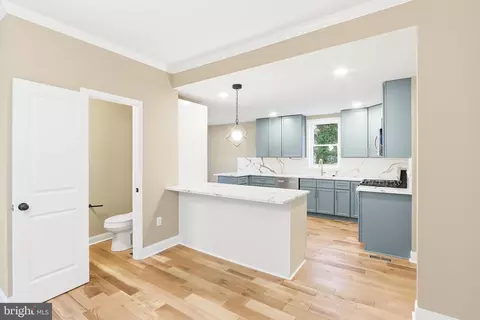 1911 Halethorpe, Halethorpe, MD 21227 photo 17
