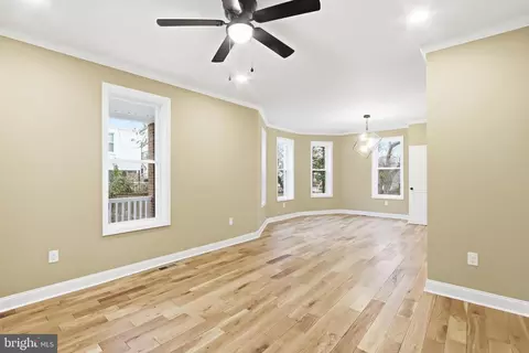 1911 Halethorpe, Halethorpe, MD 21227 photo 8