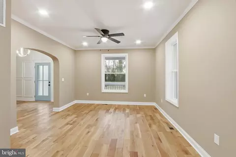 1911 Halethorpe, Halethorpe, MD 21227 photo 10