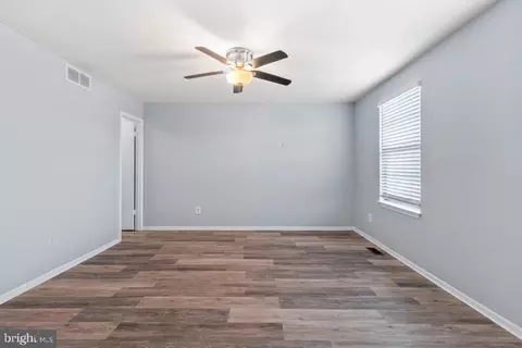 Living - 2412 Potterfield, Windsor Mill, MD 21244 photo 5 of 8