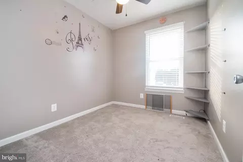 Bedroom - 3902 Hunt Hbr, Middle River, MD 21220 photo 1 of 2