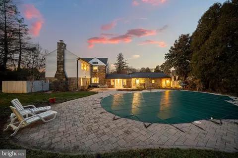 Exterior - 101 Thicket Rd, Baltimore, MD 21212 photo 8 of 10