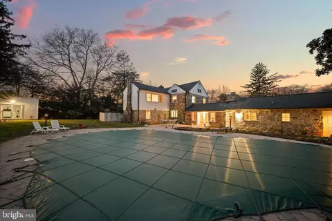 Exterior - 101 Thicket Rd, Baltimore, MD 21212 photo 9 of 10