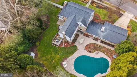 View/Area - 101 Thicket Rd, Baltimore, MD 21212 photo 1 of 1