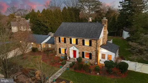 101 Thicket Rd, Baltimore, MD 21212