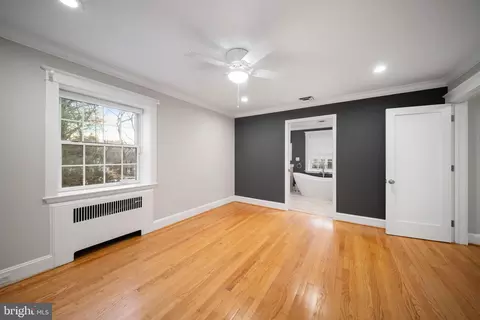 Bedroom - 101 Thicket Rd, Baltimore, MD 21212 photo 2 of 4