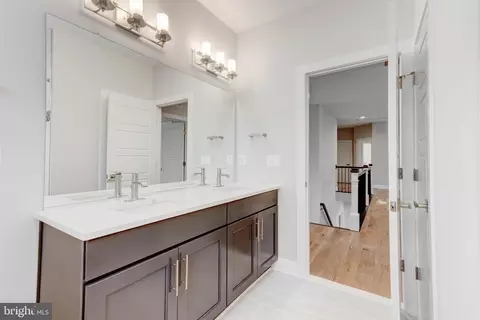 Entry Way - 3114 Mount Zion Rd, Upperco, MD 21155 photo 9 of 13