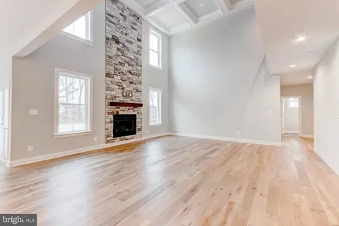 Living - 3114 Mount Zion Rd, Upperco, MD 21155 photo 5 of 12