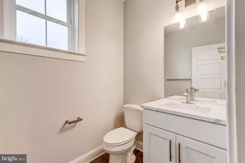 Entry Way - 3114 Mount Zion Rd, Upperco, MD 21155 photo 6 of 13