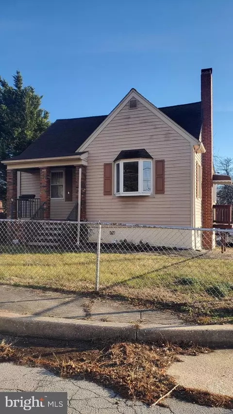 3202 Garden Ave, Halethorpe, MD 21227
