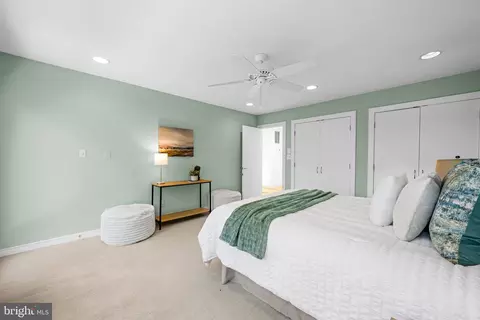 Bedroom - 6 Meadow Rd, Baltimore, MD 21212 photo 6 of 10