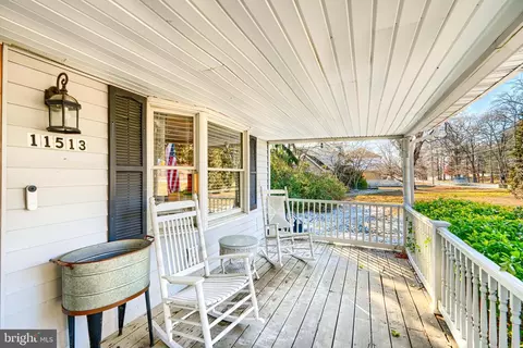 Exterior - 11513 Eastern Ave, Middle River, MD 21220 photo 2 of 7