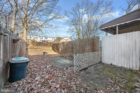 Exterior - 446 Bigley Ave, Halethorpe, MD 21227 photo 3 of 5