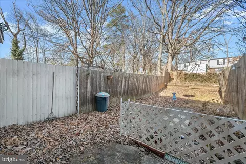 Exterior - 446 Bigley Ave, Halethorpe, MD 21227 photo 4 of 5
