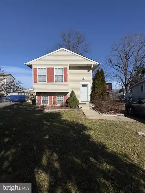 2838 Pennsylvania Ave, Halethorpe, MD 21227