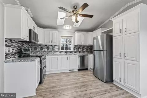 3508 Buckboard Ln, Middle River, MD 21220 photo 6