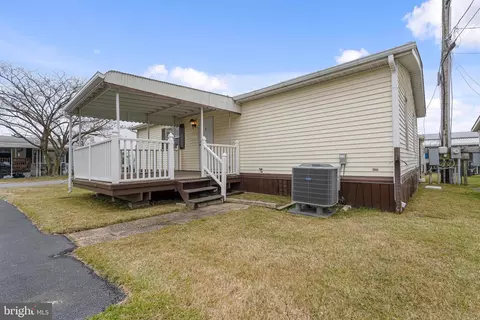 111 Briarwood Rd, Dundalk, MD 21222