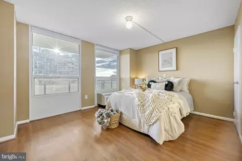Bedroom - 205 E Joppa Rd #808, Towson, MD 21286 photo 2 of 4