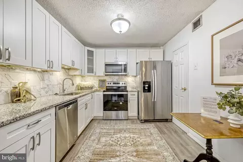 Kitchen - 205 E Joppa Rd #808, Towson, MD 21286 photo 1 of 3