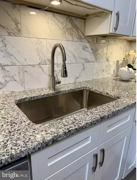 Kitchen - 205 E Joppa Rd #808, Towson, MD 21286 photo 3 of 3