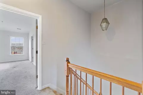 Entry Way - 811 Middle River Rd, Middle River, MD 21220 photo 6 of 6