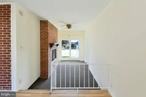 Living - 3702 E Joppa Rd, Nottingham, MD 21236 photo 13 of 15