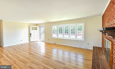 Living - 3702 E Joppa Rd, Nottingham, MD 21236 photo 2 of 15